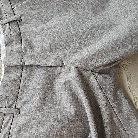 Banana Republic Martin Fit pants - Picture 10 of 10